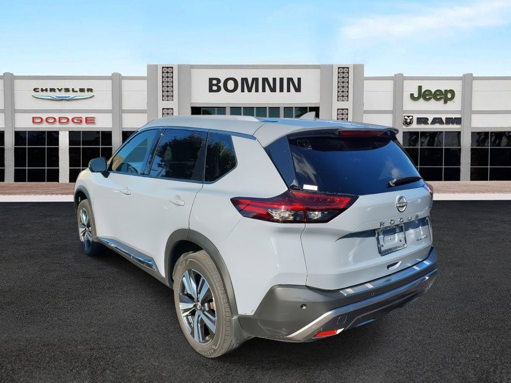 2022 Nissan Rogue SL