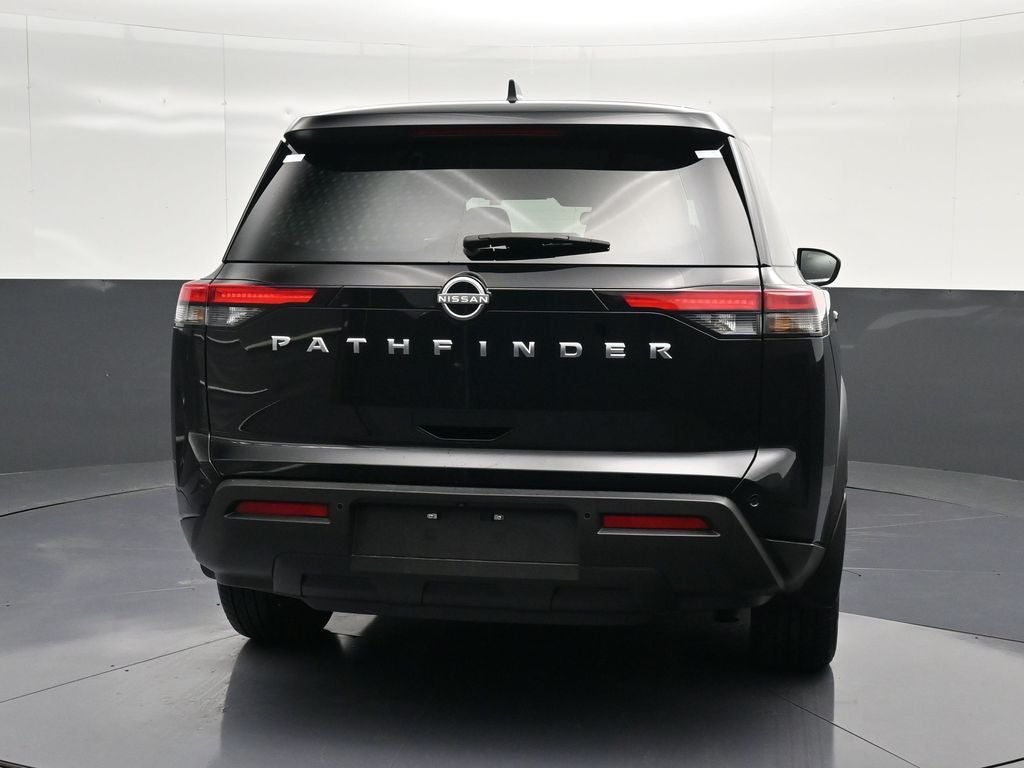2024 Nissan Pathfinder S