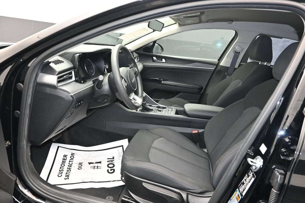 2023 Kia K5 LXS