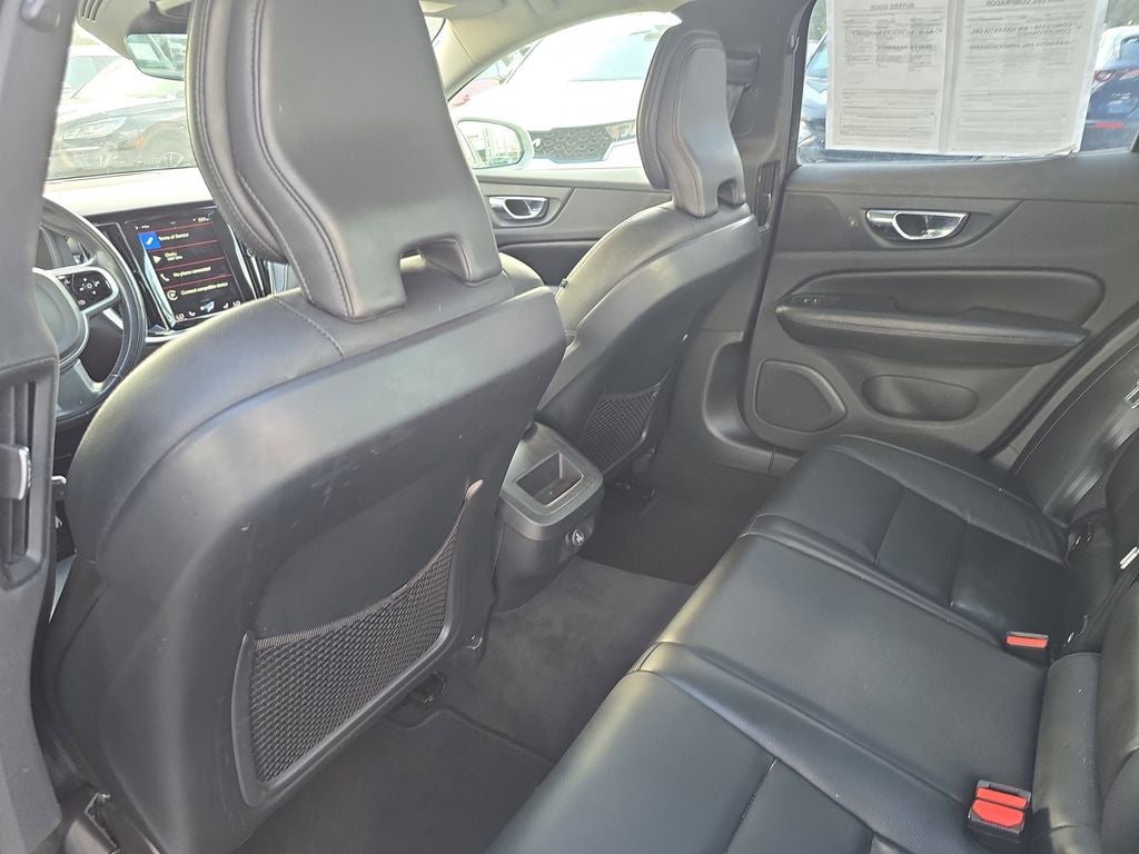 2020 Volvo S60 T5 Momentum