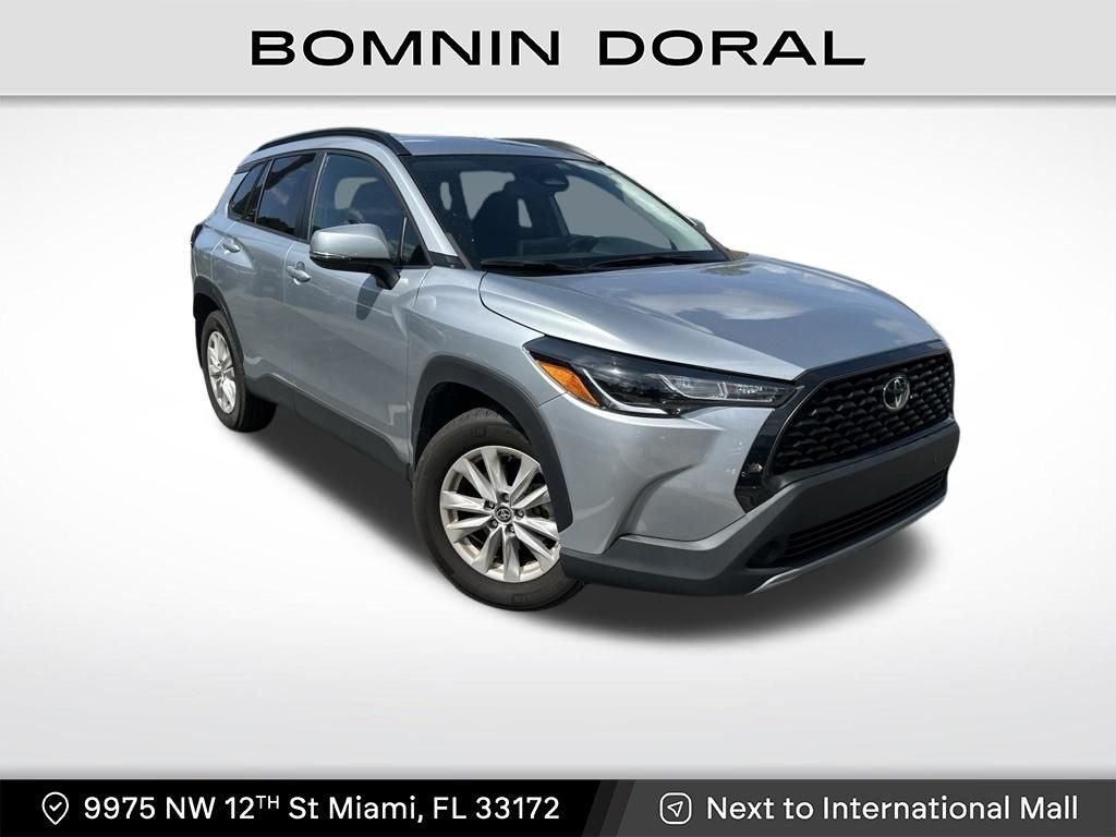 2024 Toyota Corolla Cross LE