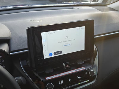 2025 Toyota Corolla Cross LE