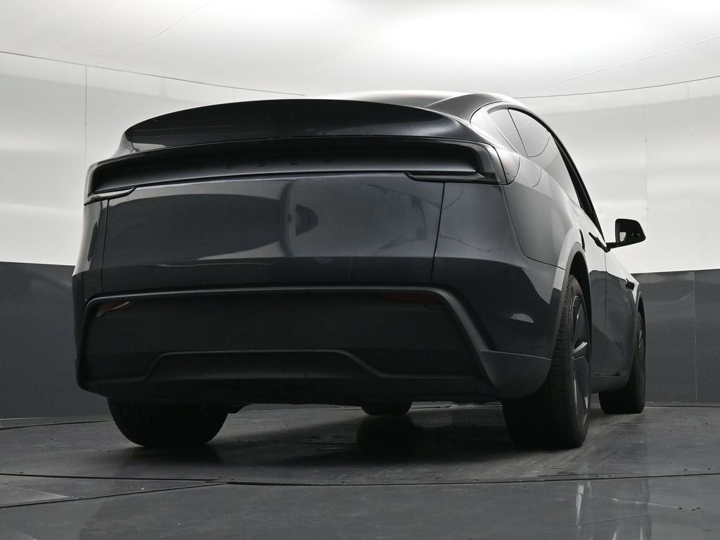 2026 Tesla Model Y Premium