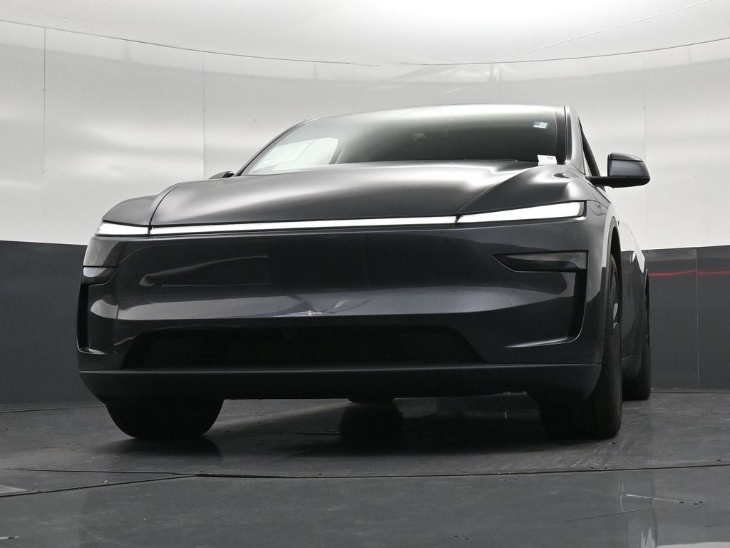 2026 Tesla Model Y Premium