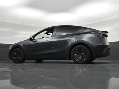 2026 Tesla Model Y Premium