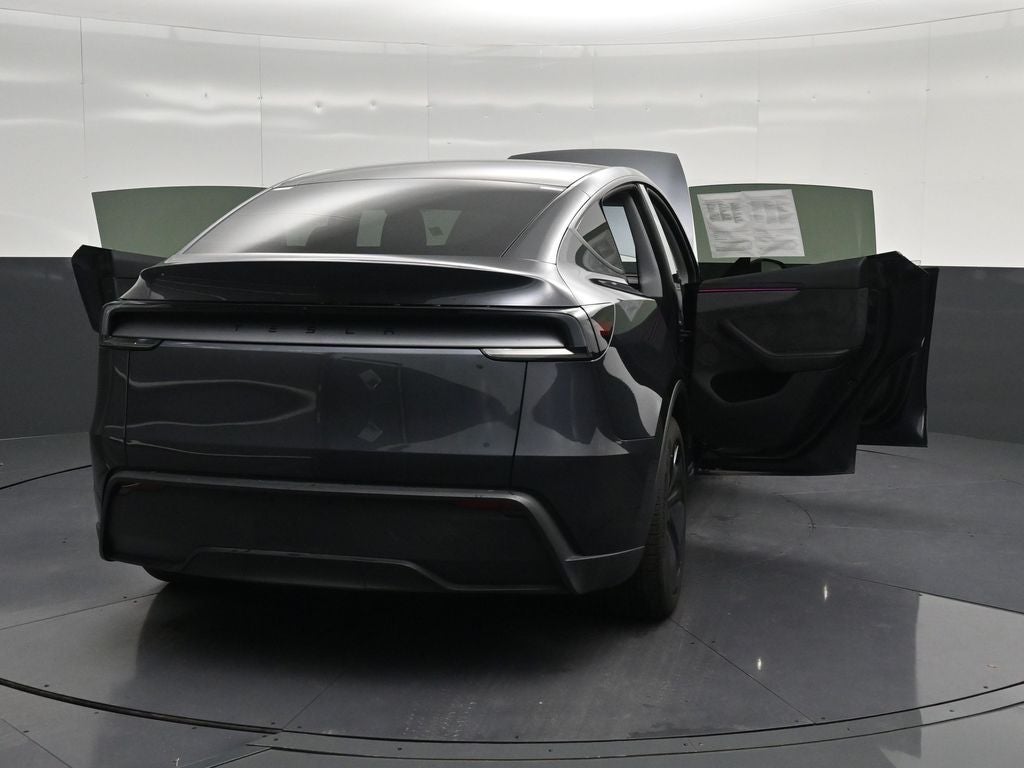 2026 Tesla Model Y Premium