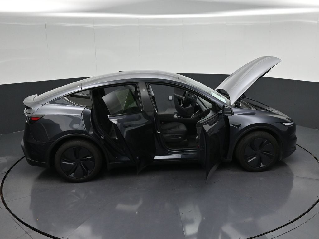 2026 Tesla Model Y Premium