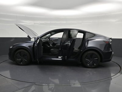 2026 Tesla Model Y Premium
