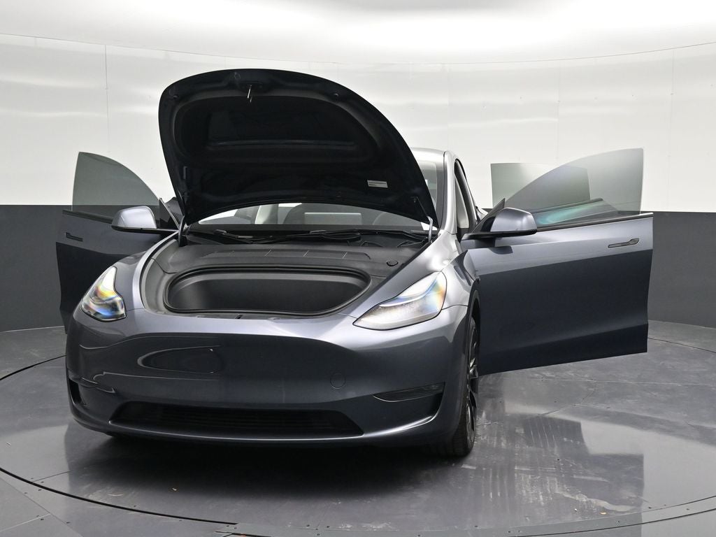 2024 Tesla Model Y Long Range