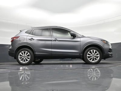 2022 Nissan Rogue Sport SV