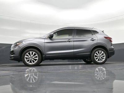 2022 Nissan Rogue Sport SV