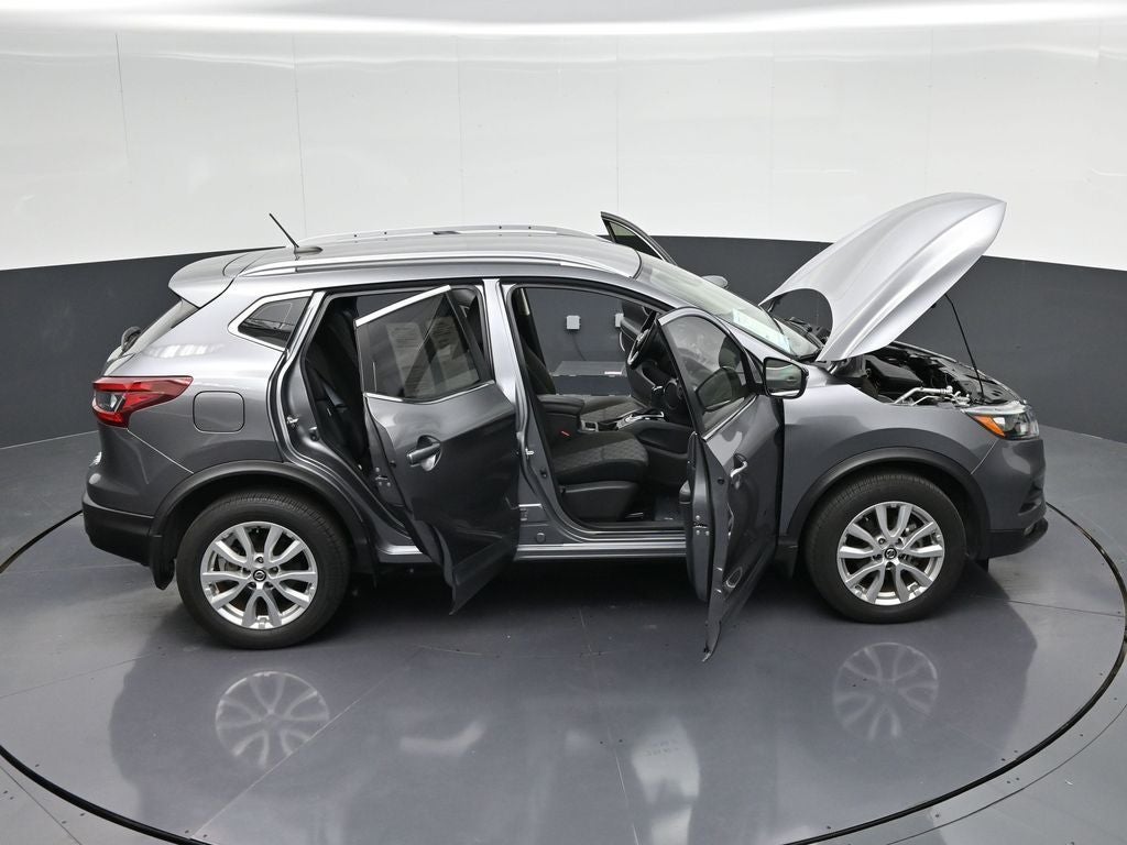 2022 Nissan Rogue Sport SV