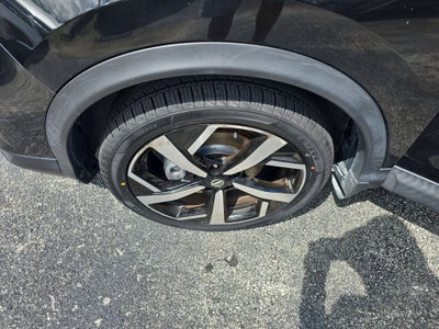 2020 Nissan Rogue Sport SL