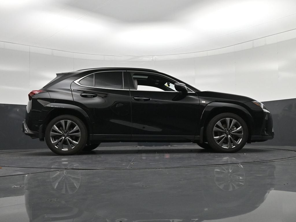 2025 Lexus UX 300h F SPORT Design