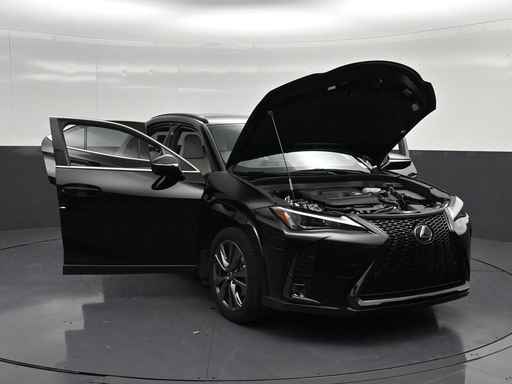 2025 Lexus UX 300h F SPORT Design