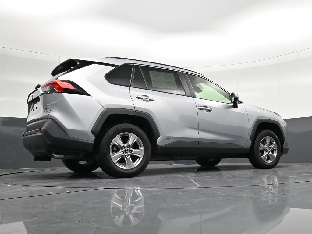 2022 Toyota RAV4 Hybrid LE