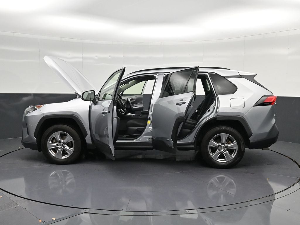 2022 Toyota RAV4 Hybrid LE