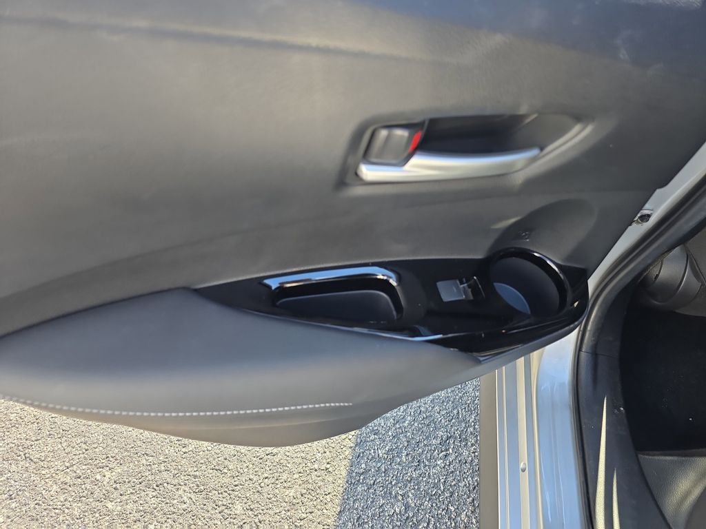 2020 Toyota Corolla Hatchback SE