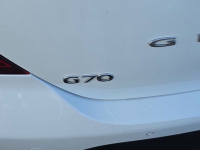 2022 Genesis G70 2.0T