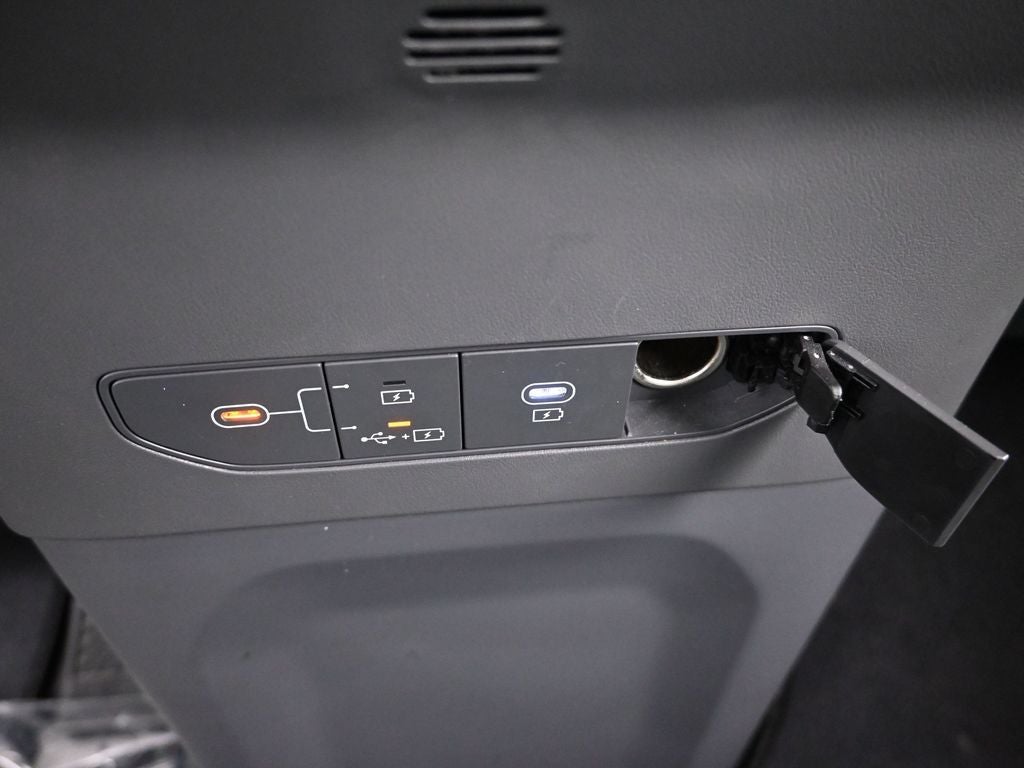 2025 Kia EV9 Light