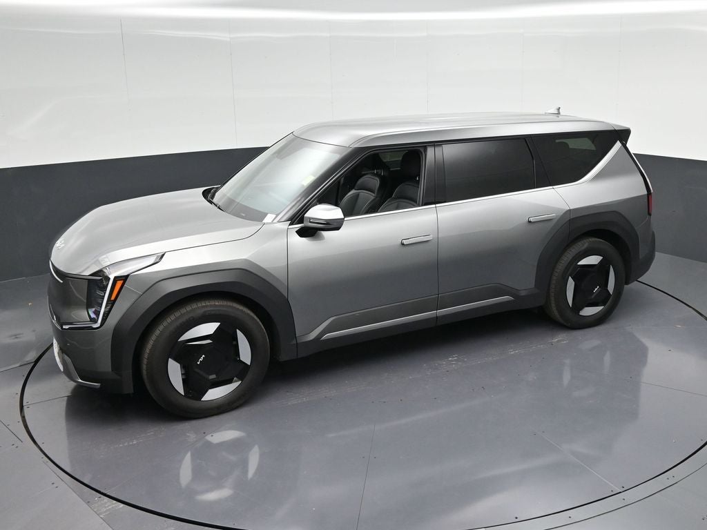 2025 Kia EV9 Light