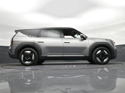 2025 Kia EV9 Light