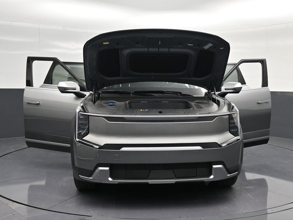 2025 Kia EV9 Light