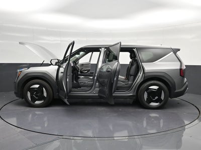 2025 Kia EV9 Light