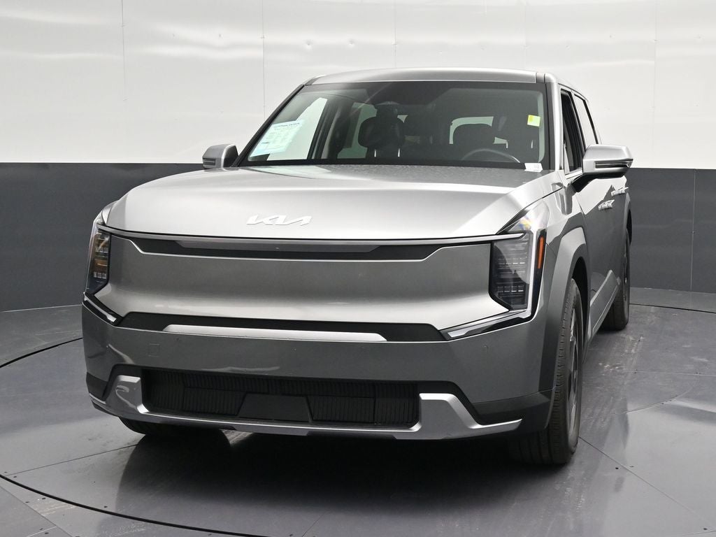 2025 Kia EV9 Light