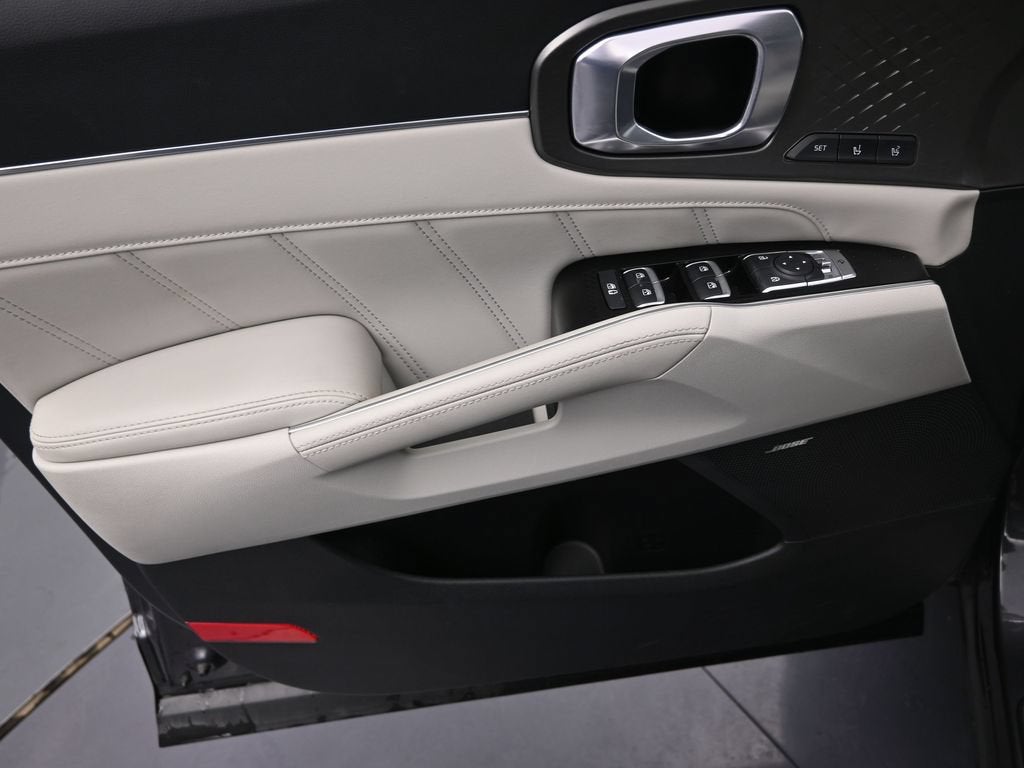2023 Kia Sorento Plug-In Hybrid SX Prestige