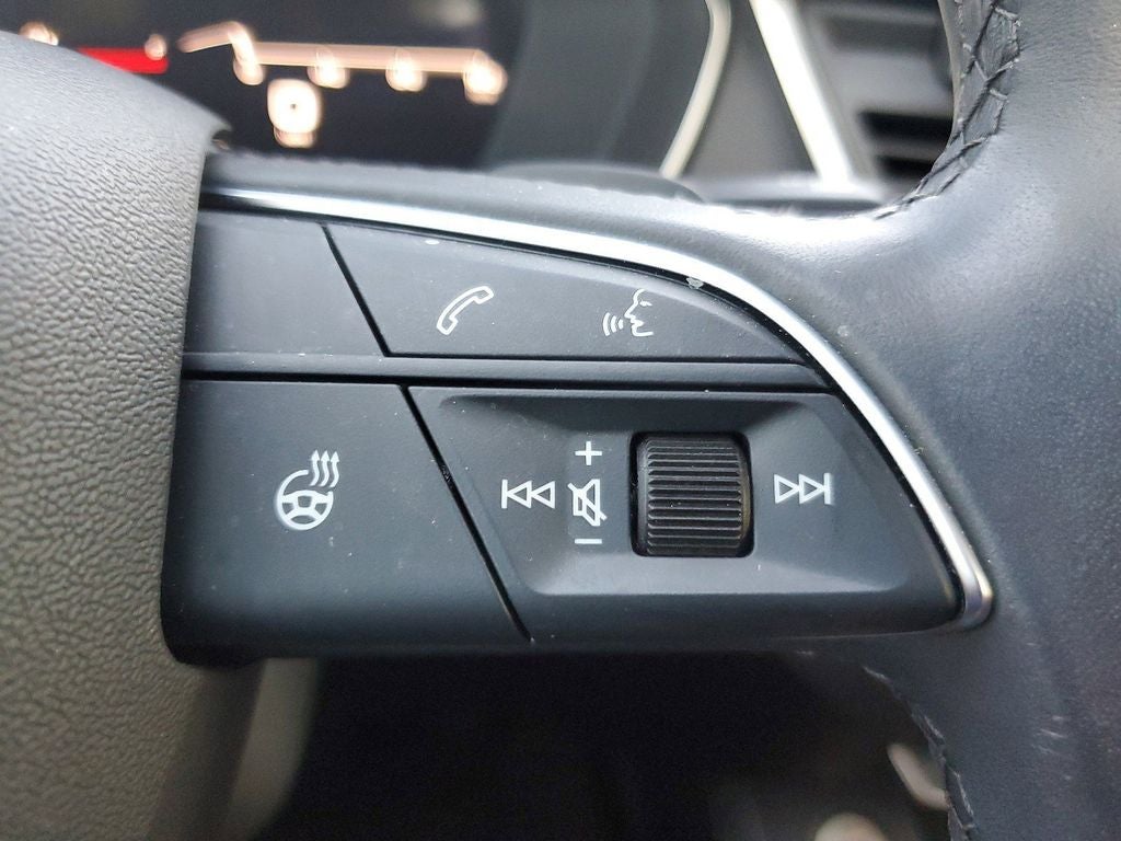 2021 Audi Q5 45 Prestige quattro