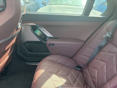 2025 BMW 7 Series 740i