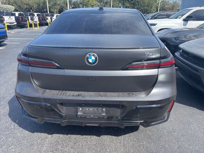 2025 BMW 7 Series 740i