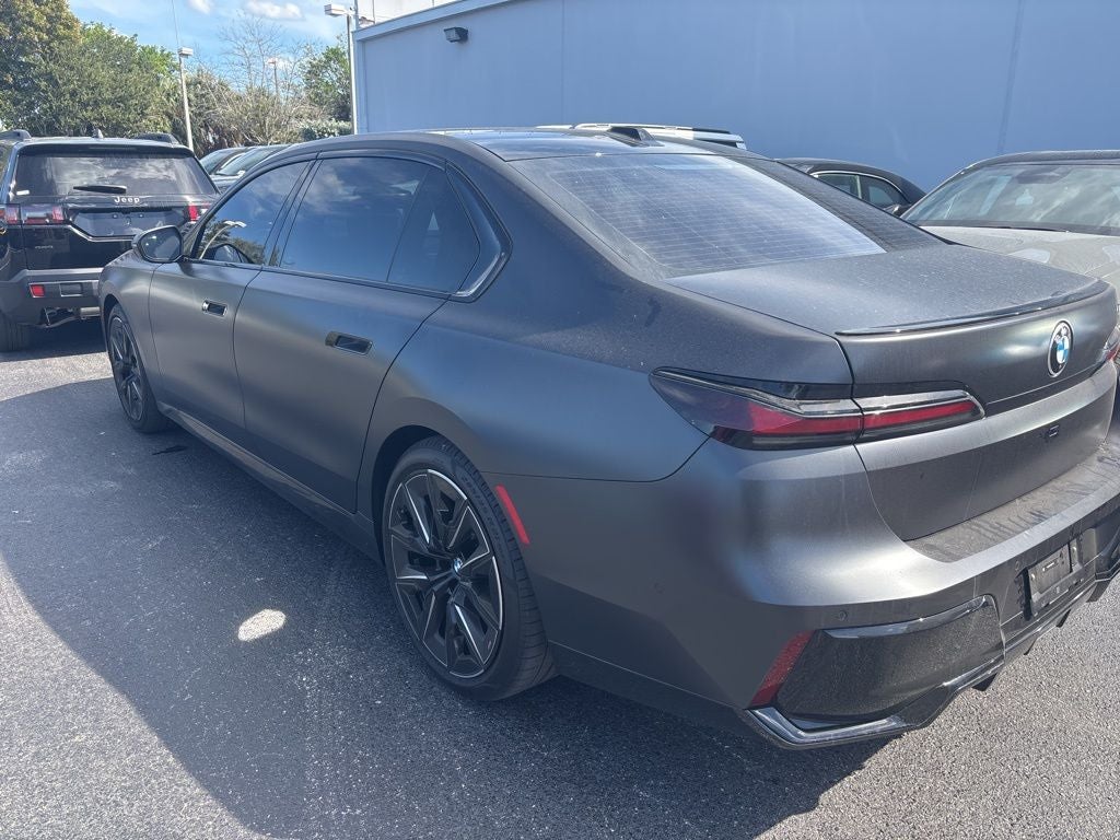 2025 BMW 7 Series 740i
