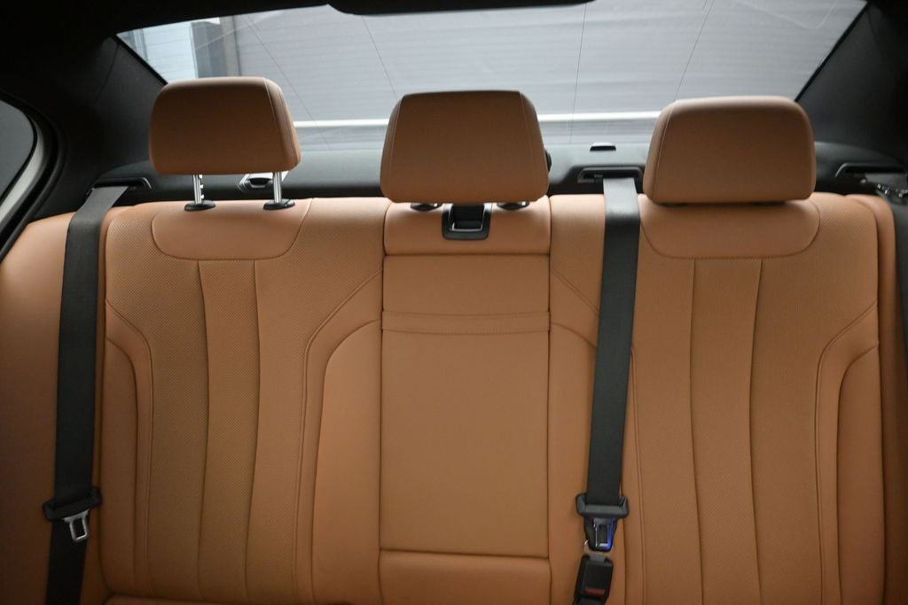 2021 BMW 5 Series 530i