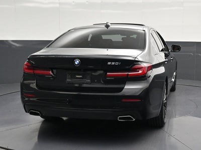 2021 BMW 5 Series 530i