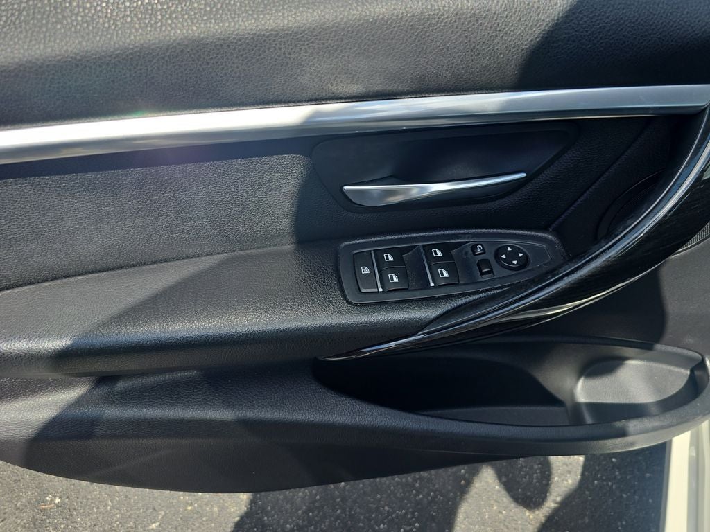 2017 BMW 3 Series 330i