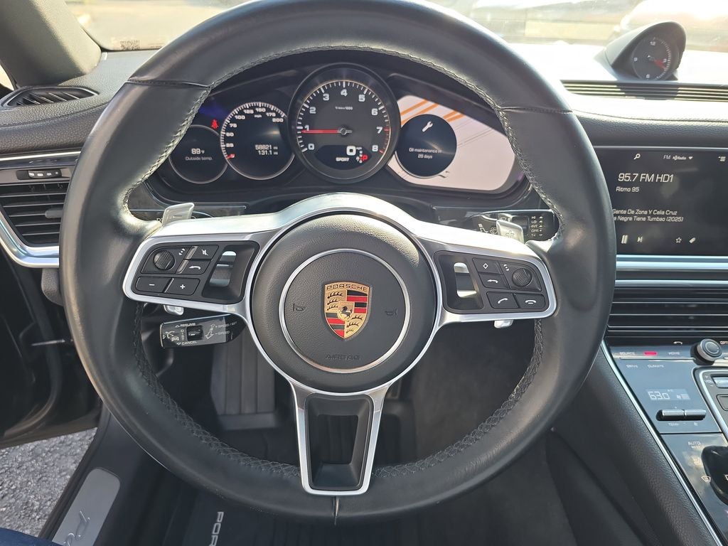 2017 Porsche Panamera 4S