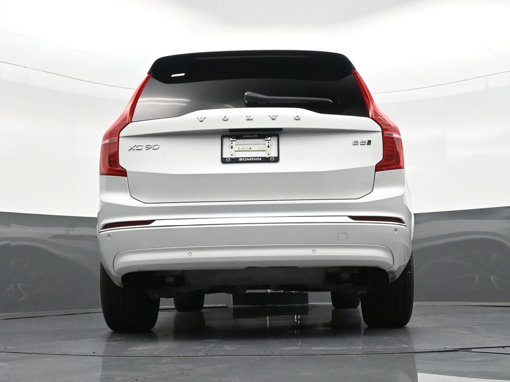 2024 Volvo XC90 B5 Plus