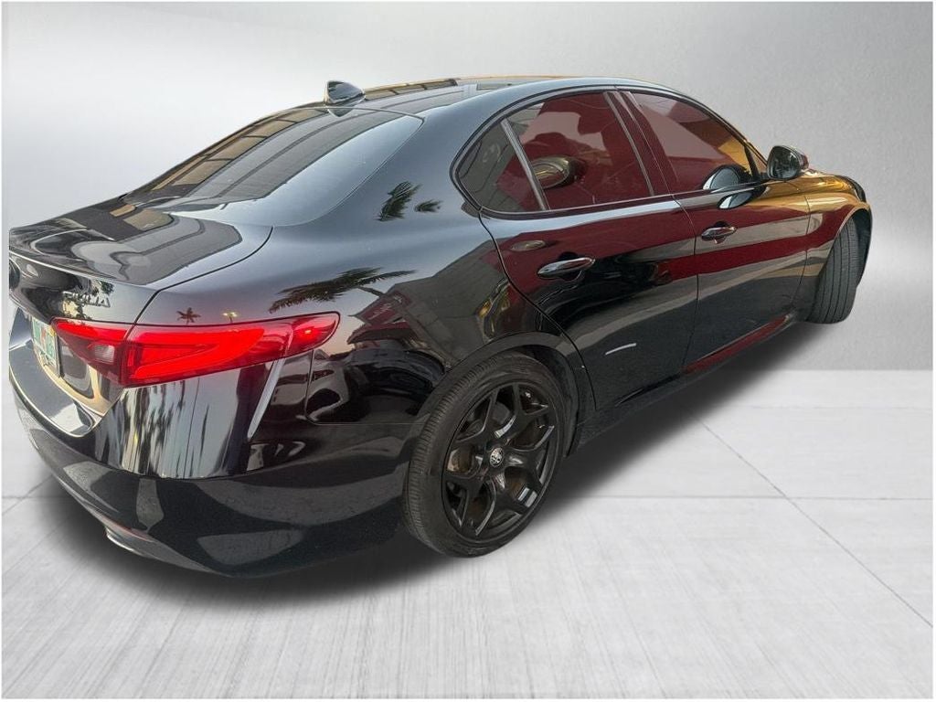 2021 Alfa Romeo Giulia RWD