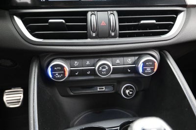 2024 Alfa Romeo Giulia Ti