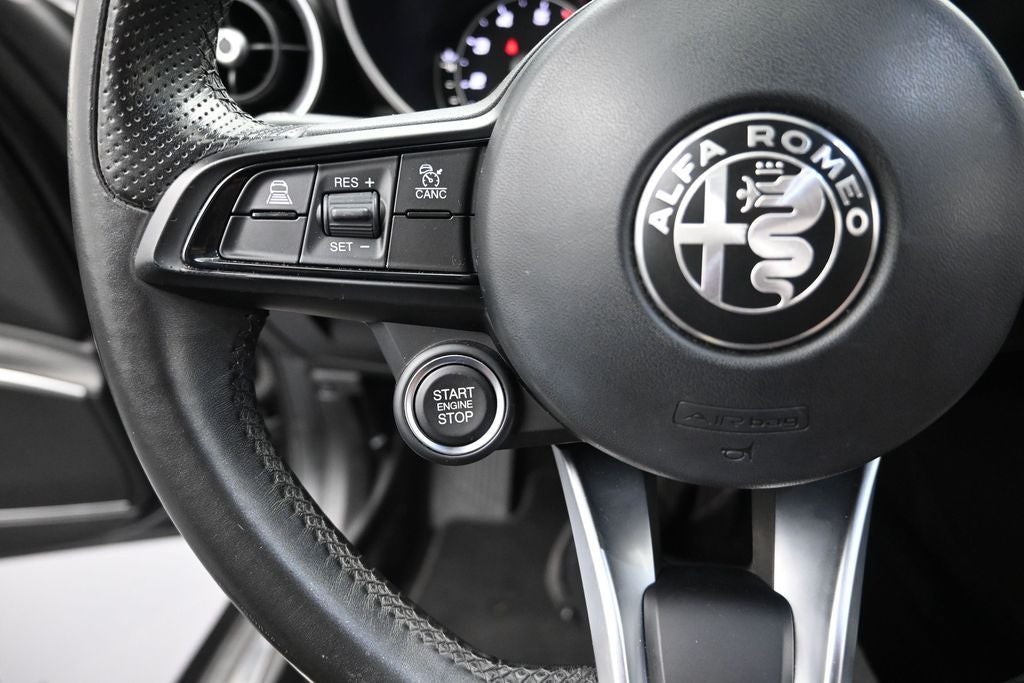 2023 Alfa Romeo Giulia Ti