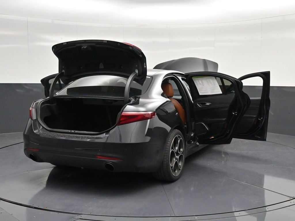 2023 Alfa Romeo Giulia Ti