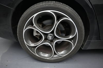 2023 Alfa Romeo Giulia Ti