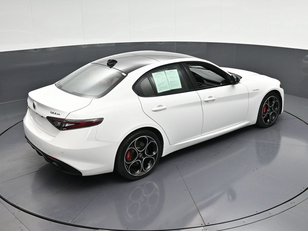 2025 Alfa Romeo Giulia Base