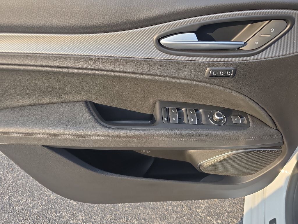 2023 Alfa Romeo Stelvio Veloce