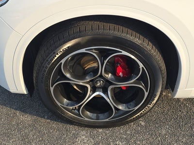 2023 Alfa Romeo Stelvio Veloce