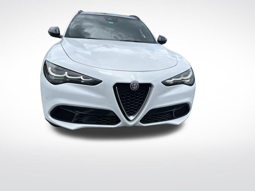 2024 Alfa Romeo Stelvio Ti