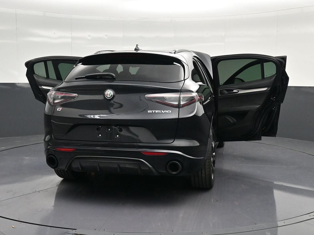 2024 Alfa Romeo Stelvio Veloce