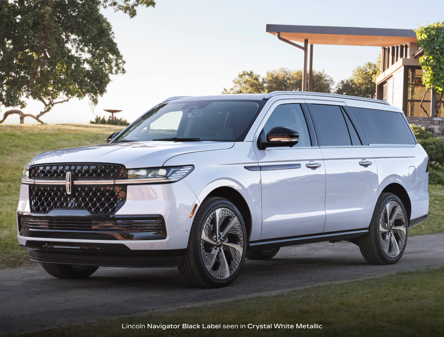 Navigator vs. Escalade Specs